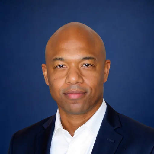Robert Max, Parsonex financial professional